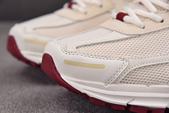 NK Zoom Vomero 5 Valentine