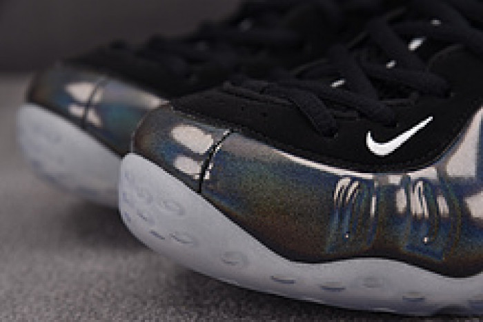 Nike Air Foamposite Hologram 314996-900
